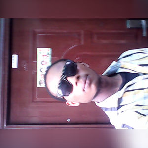 dagas, online dating profile photo