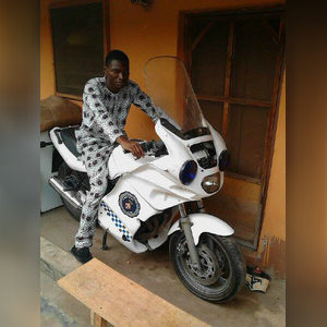 adeoluwakinshi, online dating profile photo