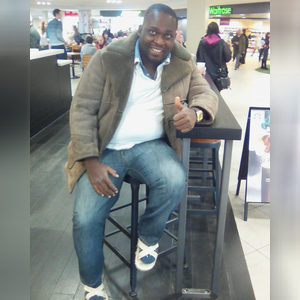 l_ebuks, online dating profile photo