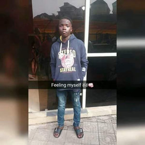 blvck_tinny, online dating profile photo