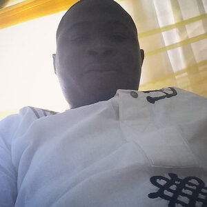 akinmed, online dating profile photo