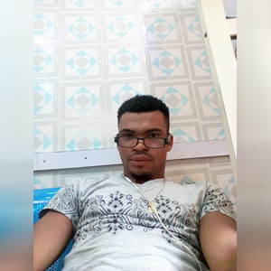 wolff, online dating profile photo