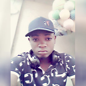 omobulejo123, online dating profile photo