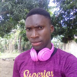 oluwakonami, online dating profile photo