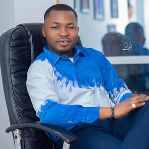 deemeji, online dating profile photo