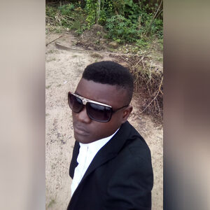 chinaza, online dating profile photo