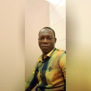muyi, online dating profile photo
