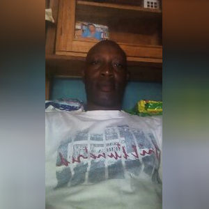 presido80, online dating profile photo