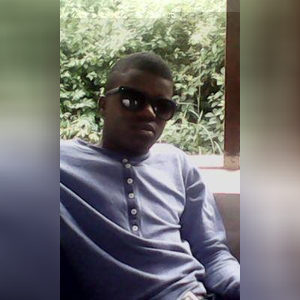 eniola125, online dating profile photo