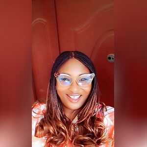 dearone, online dating profile photo