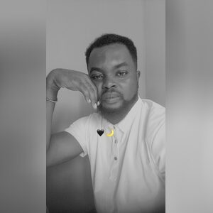 baci, online dating profile photo