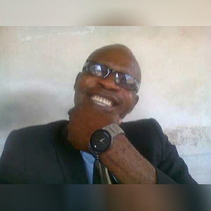 akunne, online dating profile photo