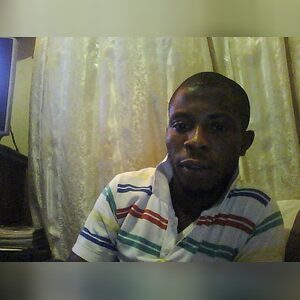 realone_opeyemi, online dating profile photo