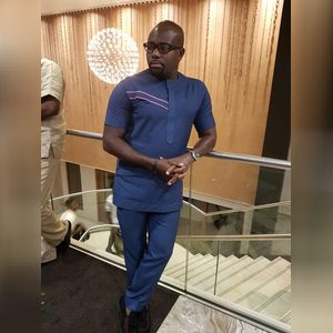 paulanonde, online dating profile photo