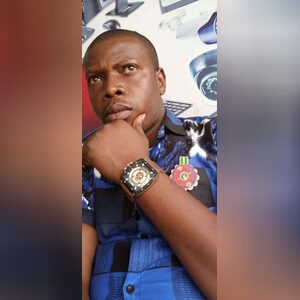 adewale_t, online dating profile photo