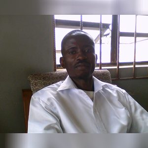 oluseyi, online dating profile photo
