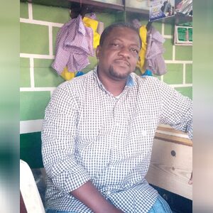 kunle73life, online dating profile photo
