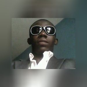 baresi95, online dating profile photo