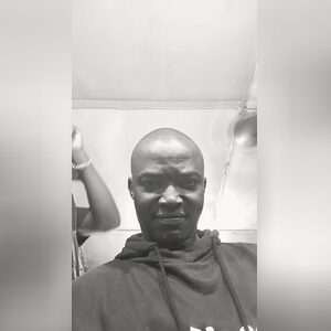 holarmyde8700, online dating profile photo