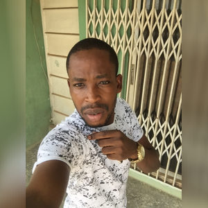 princelare8162443932, online dating profile photo