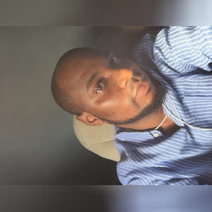 ogunmona, online dating profile photo