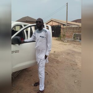 oluwaseyi25, online dating profile photo