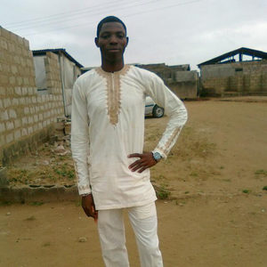 yomite2care, online dating profile photo