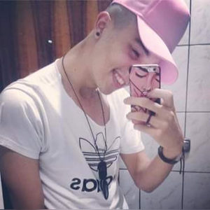 jamespage, online dating profile photo