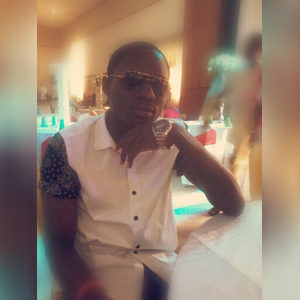troybugatti, online dating profile photo