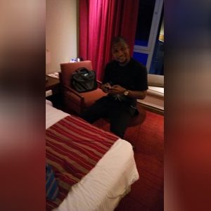 oluwaseunadeyemi25, online dating profile photo
