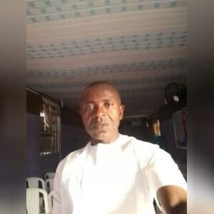 realgud, online dating profile photo