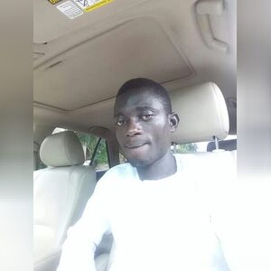 adesom, online dating profile photo
