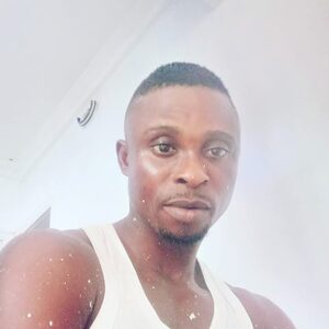 emmaopio, online dating profile photo