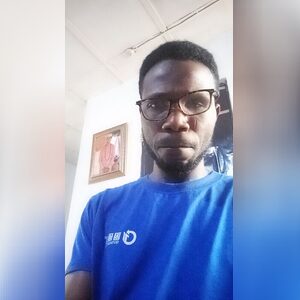 sylvoee, online dating profile photo