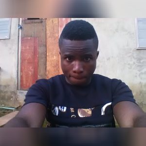 adesoyeo, online dating profile photo