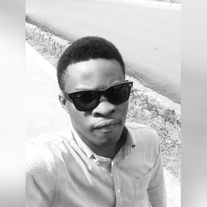 osarumi, online dating profile photo