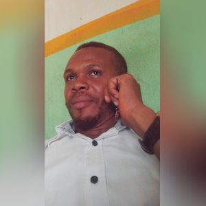 peruzome, online dating profile photo