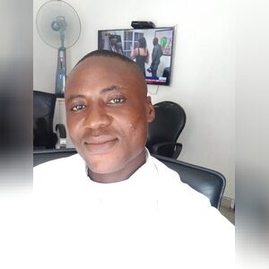 adejohma, online dating profile photo