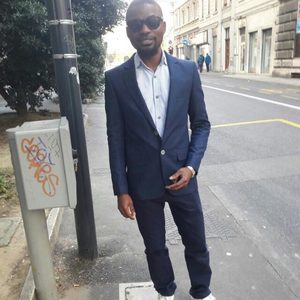 zeez, online dating profile photo
