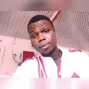 brightso, online dating profile photo