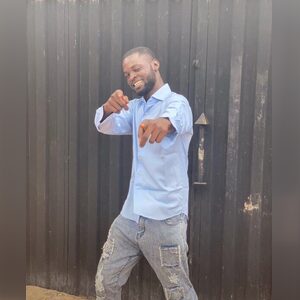 olawale_, online dating profile photo