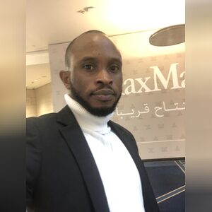 adesinarise1, online dating profile photo