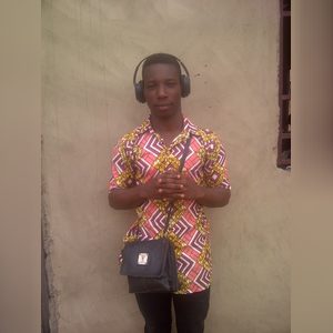 oluwsamm, online dating profile photo