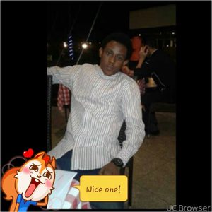 parismor, online dating profile photo