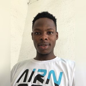 ajaniola, online dating profile photo