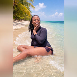 ada_oge, online dating profile photo