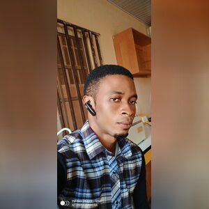 oguntoye, online dating profile photo