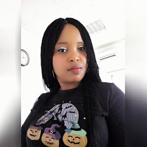 glo4luvi, online dating profile photo