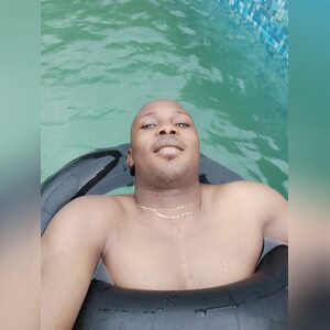 stayo, online dating profile photo
