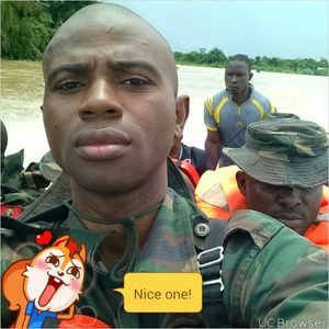 ujilewhu, online dating profile photo